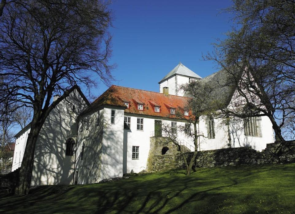 Hotell Utstein Kloster